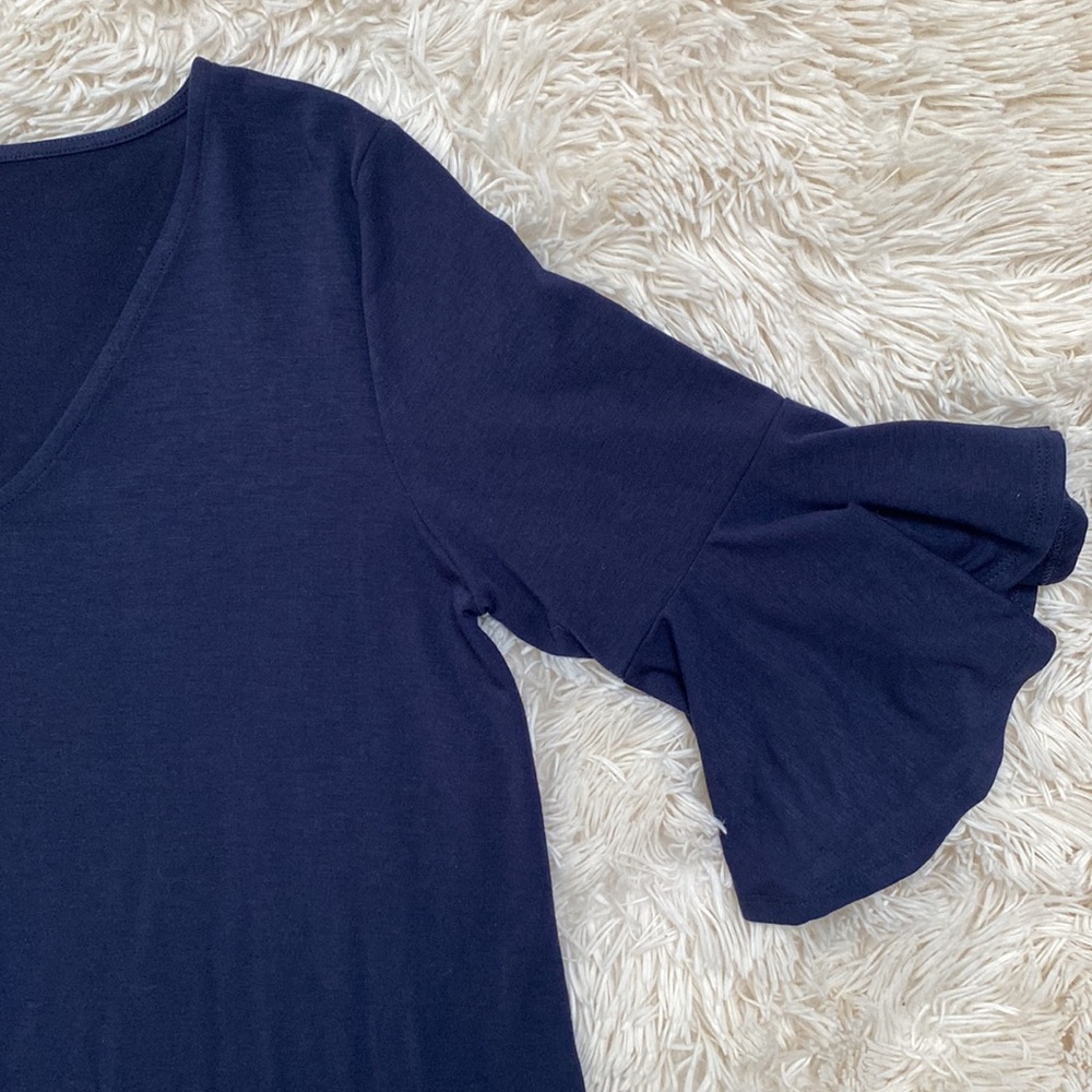 Zenana V-Neck Flutter Sleeve Top 💗 Navy - Picture 6 of 11
